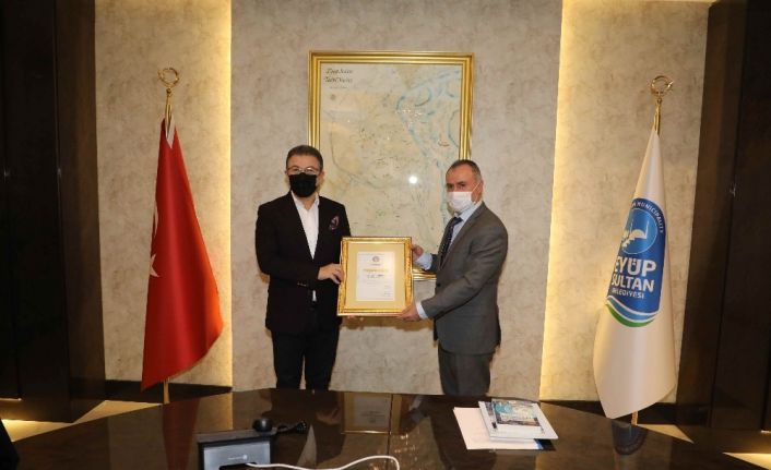 İstanbul Esnaf ve Bakkallar Odası’ndan Eyüpsultan Belediye Başkanı Deniz Köken’e teşekkür ziyareti