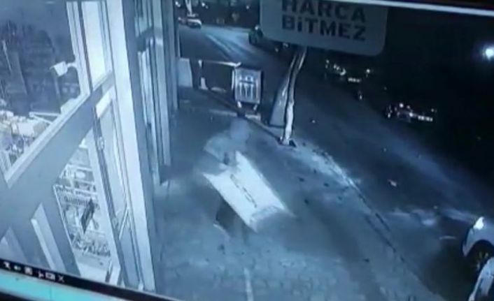 İstanbul’da iş yeri ve arabalara dadanan hırsızlık çetesi polis tarafından çökertildi