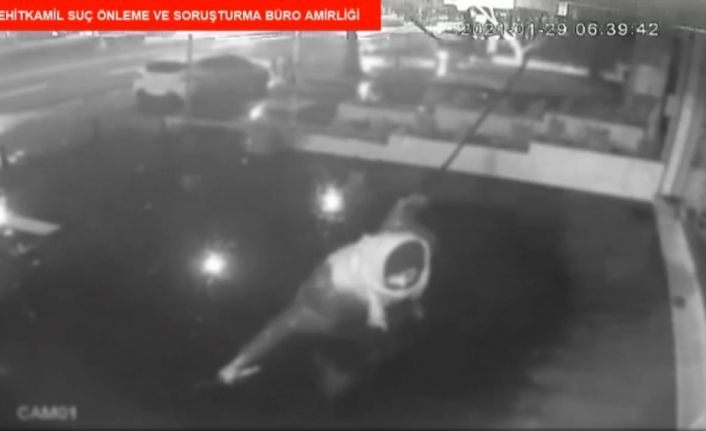 Kablo hırsızı yakalandı