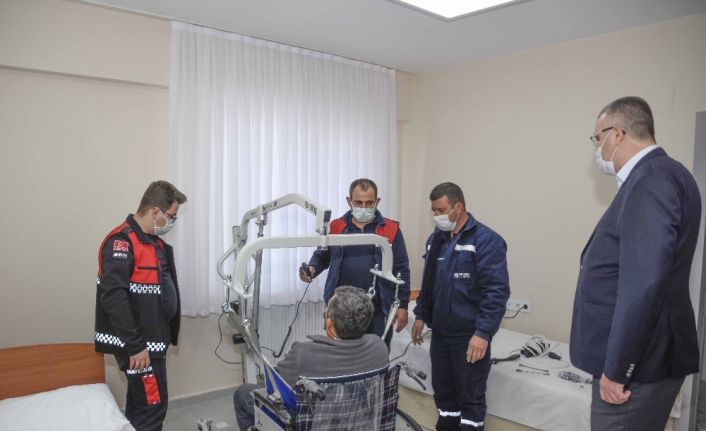 Karacabey’de yardım işlerine hayırseverlerin desteği çığ gibi