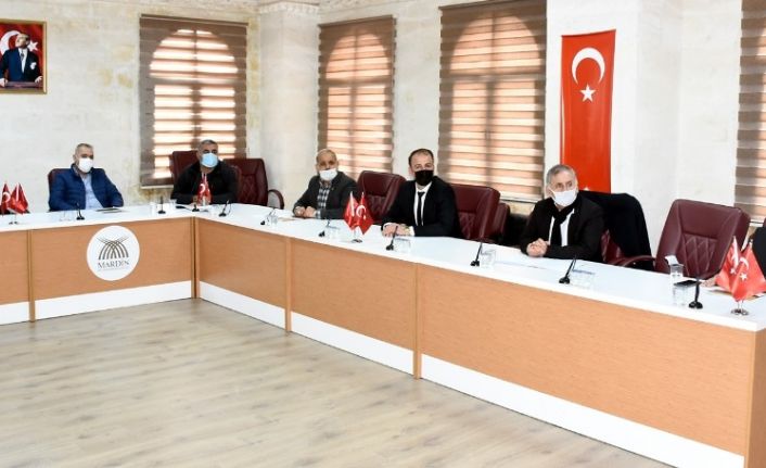 Kaymakam Yalçın merkez mahalle muhtarları ile bir araya geldi