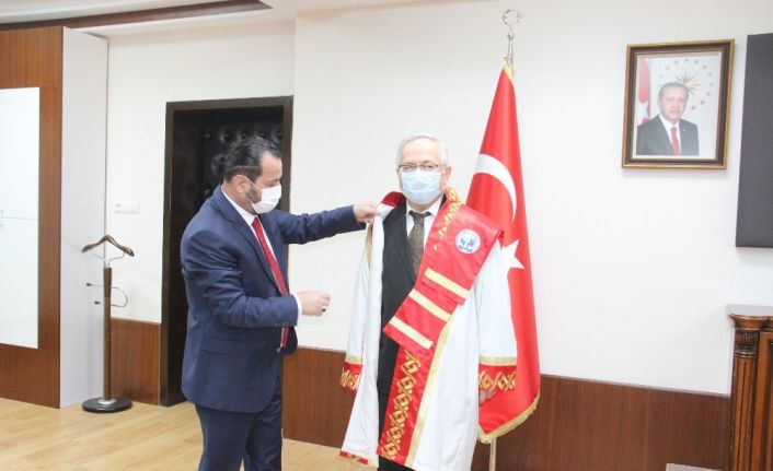 KMÜ Rektörü Prof. Dr. Namık Ak dönemi başladı