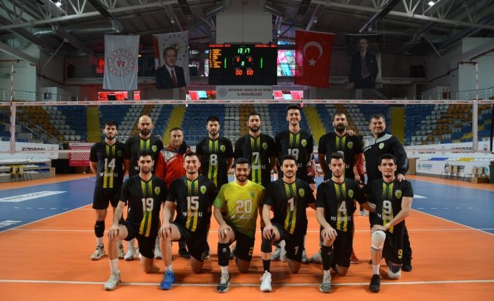 -Korkuteli Belediyespor, Deplasmanda Set Vermedi; 3-0