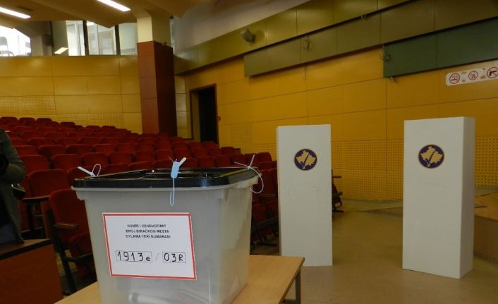 Kosova’da sandık çıkış anketlerine göre Vetevendosje seçimi önde götürüyor