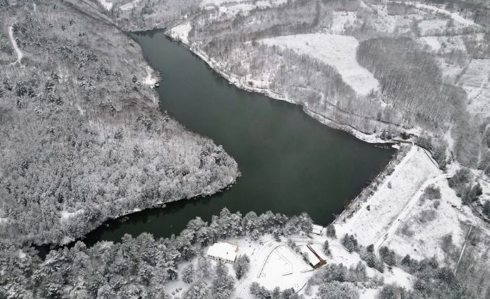 Küçükelmalı Tabiat Parkı sonbaharda ayrı, kışın ayrı bir güzel
