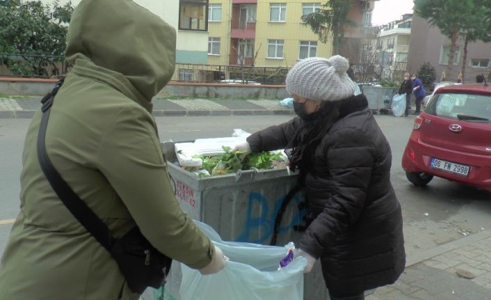 Maltepeli kadınlar, belediyeye destek için çöp topladı