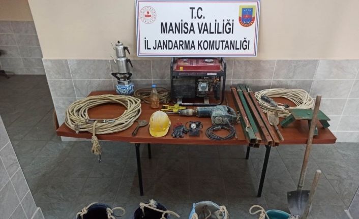 Manisa’da kaçak kazı yapanlara operasyon