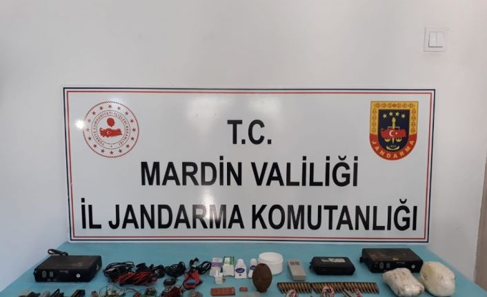 Mardin’de terör örgütü PKK’nın 14 sığınağı daha imha edildi