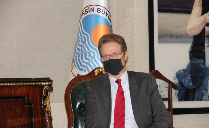 Meyer-Landrut: “Türkiye’nin nasıl bir çabada bulunarak 4 milyon mülteciyi ağırladığını biliyoruz”