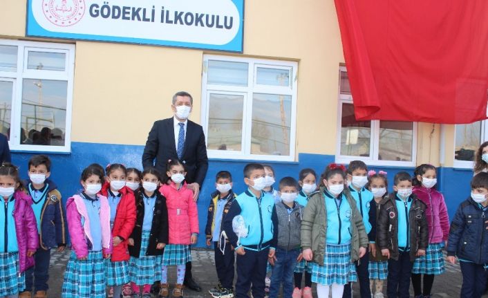 Milli Eğitim Bakanı Ziya Selçuk Iğdır’da