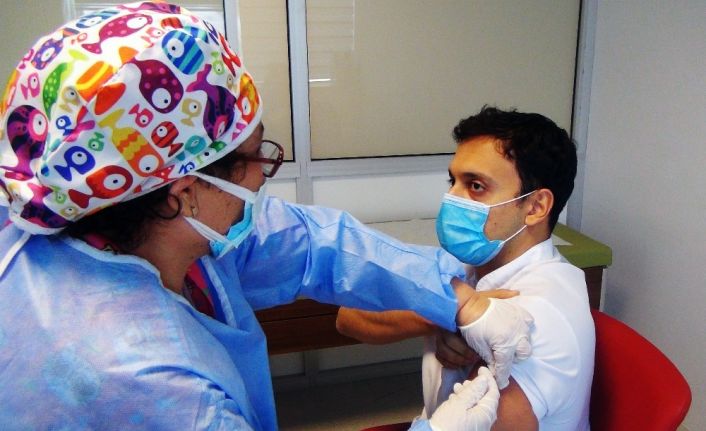 Muğla’da 47 bin 693 kişi aşı oldu