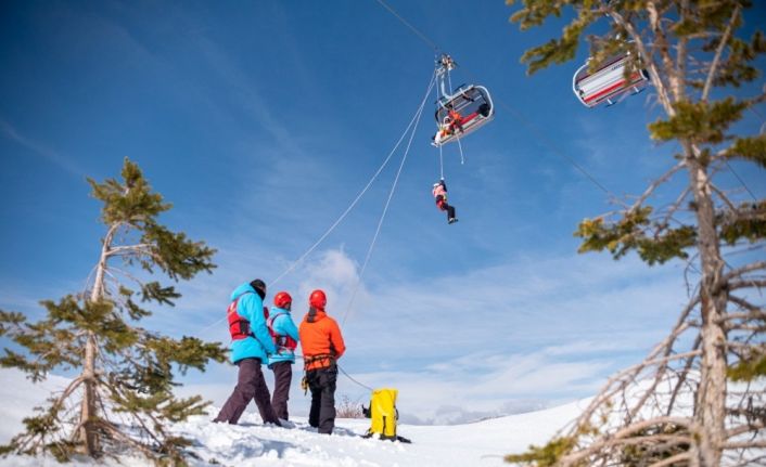 Nefes kesen tatbikat gerçeğini aratmadı