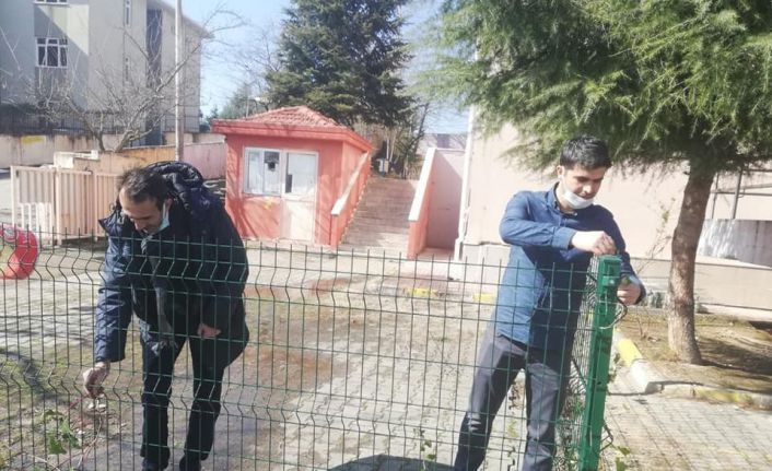 Okulda düzenlemeler devam ediyor