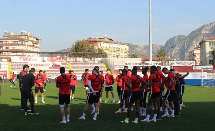 Ömer Erdoğan: “Biz de formdayız, yolumuza devam etmek istiyoruz”