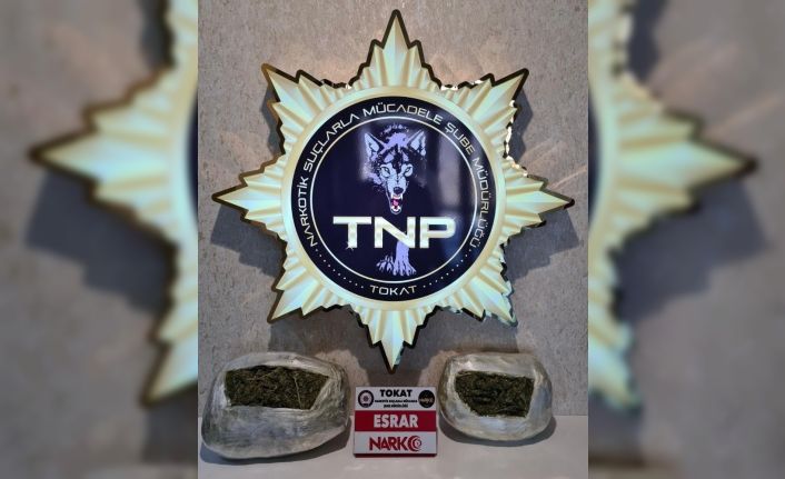 Otogarda yakalanan şahsın valizinden esrar çıktı