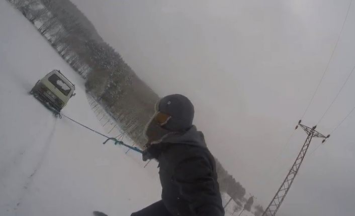 (Özel) Köyde snowboard keyfi