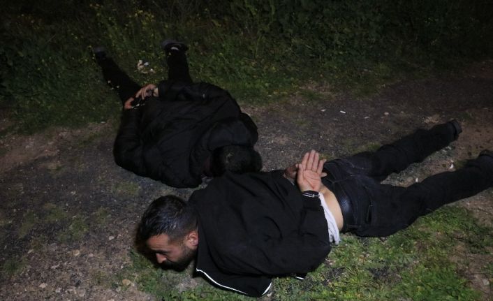 Polisin ’dur’ ihtarına uymayıp kaçtı, Kaza yapıp yakalanınca ’Allah’ın takdiri ne diyelim’ dedi