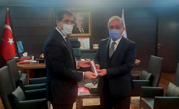 Rektör Çomaklı, Cumhurbaşkanlığı Strateji ve Bütçe Başkanı İbrahim Şenel ile bir araya geldi