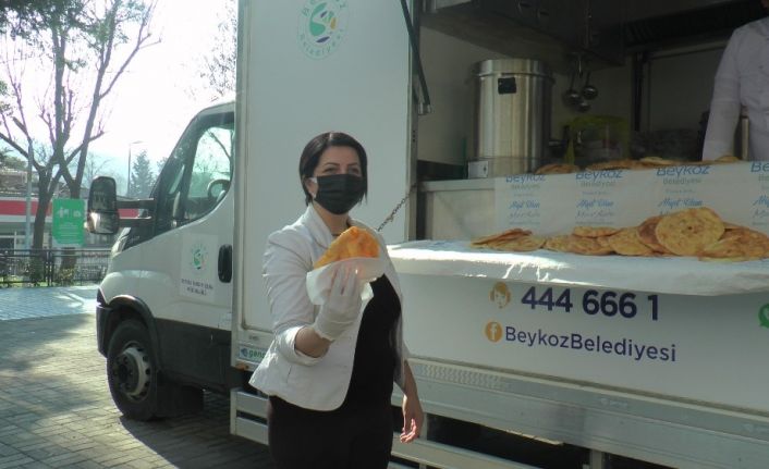 Sağlık çalışanları ve hasta yakınlarına yöresel yemekler ile moral desteği