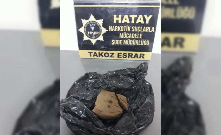 Sınırda uyuşturucu ele geçirildi