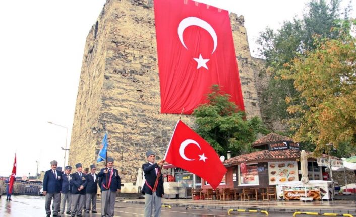 Sinop’ta Kıbrıs gazisi kestiği ağacın altında kalarak hayatını kaybetti