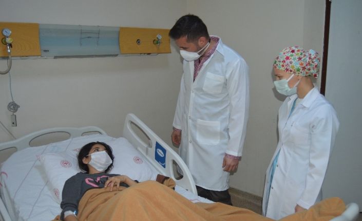 Şırnak’ta 11 yaşındaki hasta, laparoskopik pyeloplasti yöntemi ile sağlığına kavuştu