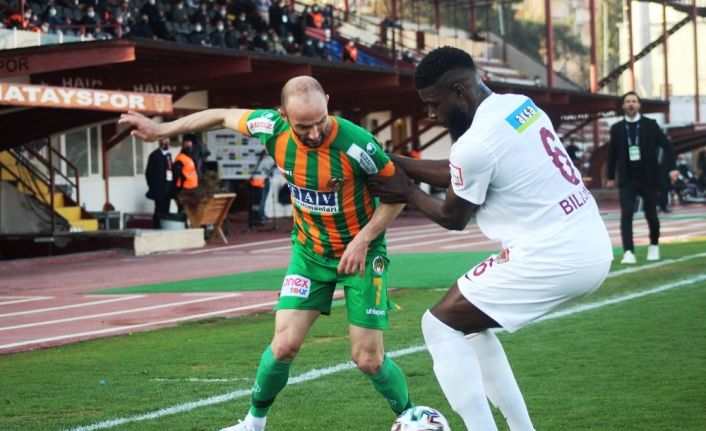 Süper Lig: A. Hatayspor: 0 - A. Alanyaspor: 0 (İlk yarı)