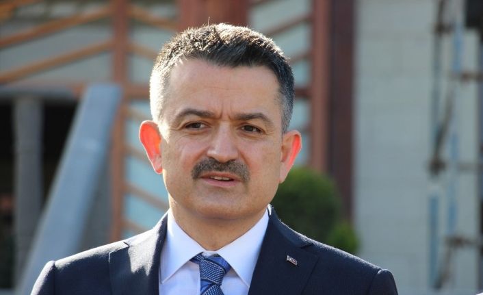 Tarım ve Orman Bakan Pakdemirli: “Demokratik söylemlerin adresi sokaklar değil, siyasi partilerdir”