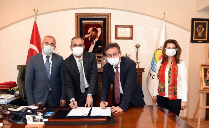 Tarsus Belediyesi, kırsal kalkınma için iki protokole imza attı