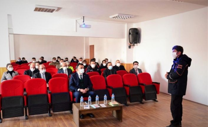 Tercan’da "Afet Farkındalık Eğitimi" verildi