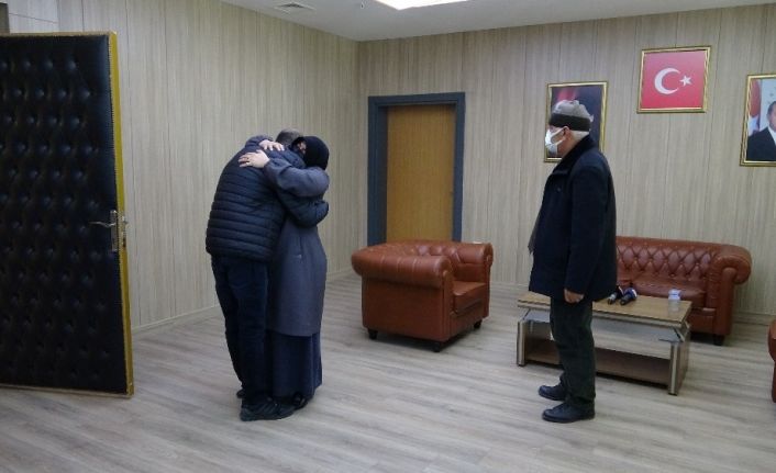 Terör örgütü PKK bitme noktasına geldi, bir terörist daha ikna edilerek teslim oldu