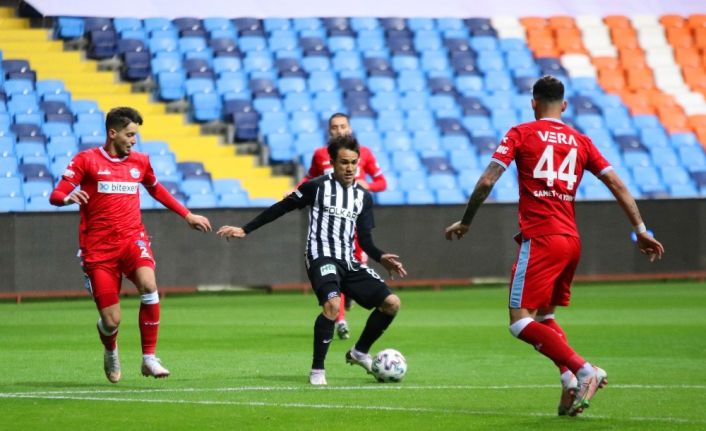 TFF 1. Lig: Adana Demirspor: 0 - Altay: 2 (İlk yarı sonucu)