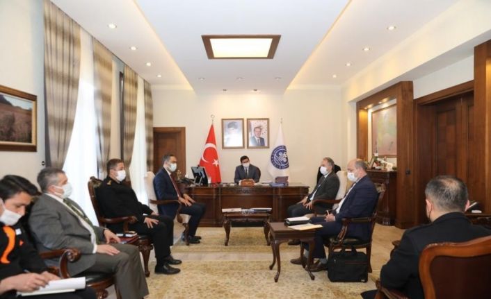 Vali Arslantaş, “112 Acil Çağrı Merkezi, gereksiz çağrılarla meşgul edilmemeli”