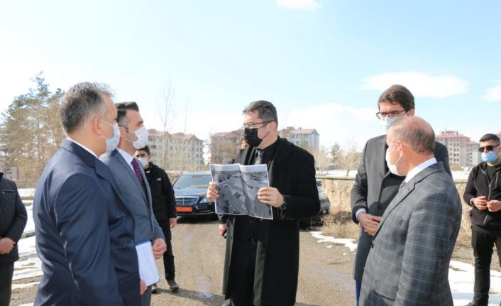 Vali Okay Memiş Aşkale’de