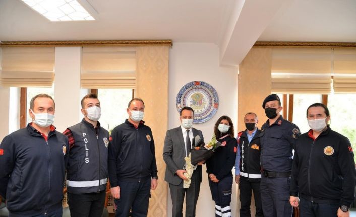 Vali Şentürk, ’’112 Günü’’ kapsamında Bilecik 112 Acil Çağrı Merkezi çalışanları kabul etti