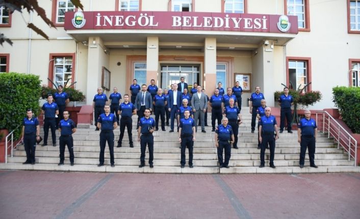 Zabıta ekipleri halkın sağlık ve huzuru için 7/24 görevinin başında