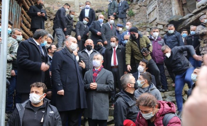 24 yılda 3 kez yanan köyde yeni yangınlar yaşanmaması için artık evler ve samanlıklar birbirinden ayrı yerlerde yapılacak