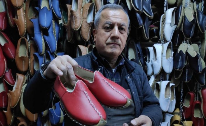 50 yıldır yaptığı yemenileri birçok ülkeye ihraç ediyor