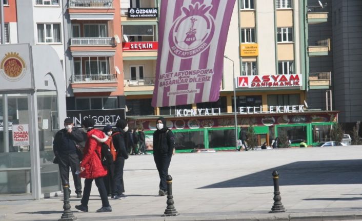 Afyonkarahisar’da korona virüs vaka sayısı geçen haftaya göre arttı