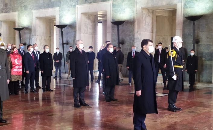 Anıtkabir’de 18 Mart Şehitleri’ni anma töreni düzenlendi