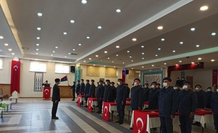 Aslanapa’da yemin töreni