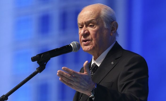 Bahçeli: "Biz devam edecek reform zincirini samimiyetle destekliyor, üzerimize düşen her sorumluluğu yerine getirmeye hazır olduğumuzu beyan ediyoruz" (1)