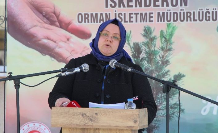 Bakan Selçuk: "Samsun’da eşini darbeden caninin en ağır cezayı alması için hukuki süreçlerin takipçisi olacağız"