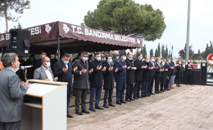 Bandırma Şehitliğinde 18 Mart Töreni