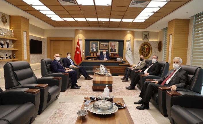 Başkan Ramazan, UNDP Suriye Programı Yöneticisi Köstem ile bir araya geldi