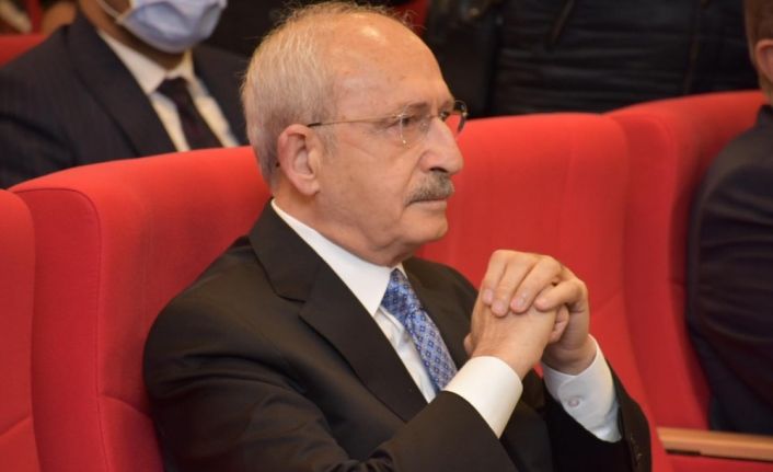 CHP lideri Kılıçdaroğlu: "Biz siyasi partilerin kapatılması, siyasi partilerin sonlandırılması gibi bir süreci bırakmak zorundayız"