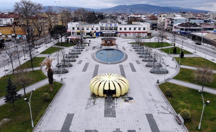 Çok yüksek riskli kategoride bulunan Sakarya’da sokaklar sessiz
