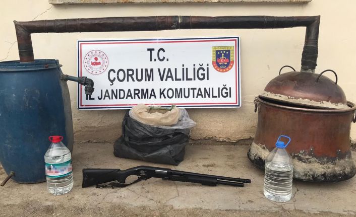 Çorum’da 10 bin 415 litre kaçak içki ele geçirildi