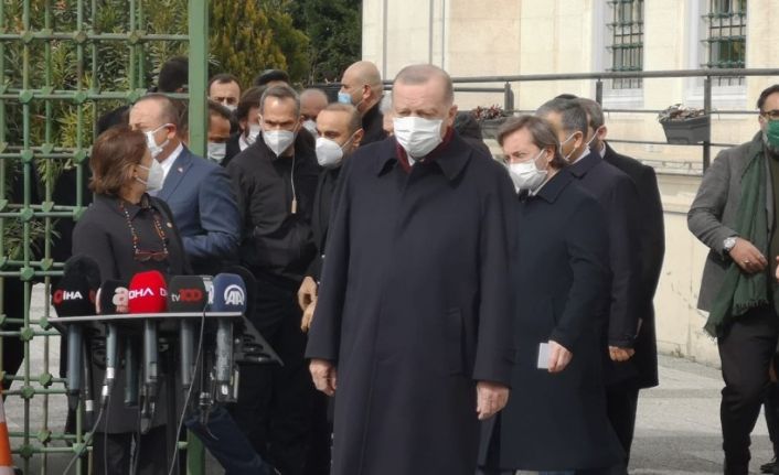 Cumhurbaşkanı Erdoğan: "Mutasyonun inişli çıkış görüntüleri bizleri de karar almada zorluyor"