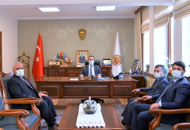 Diyanet İşleri Başkanlığı müfettişlerinden, Vali Şentürk’e ziyaret